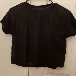 Womens mesh cropped cates tee